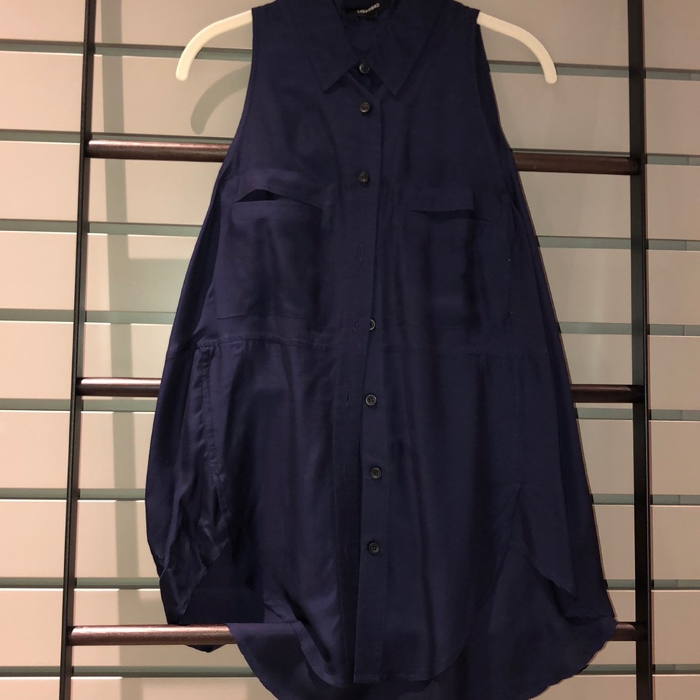 Life With Bird Sleeveless Blouse